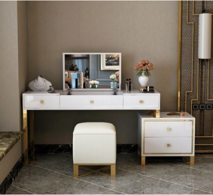Makeup Table Mirror Stool Complete Set Dresser Bedroom New 3-piece Set.