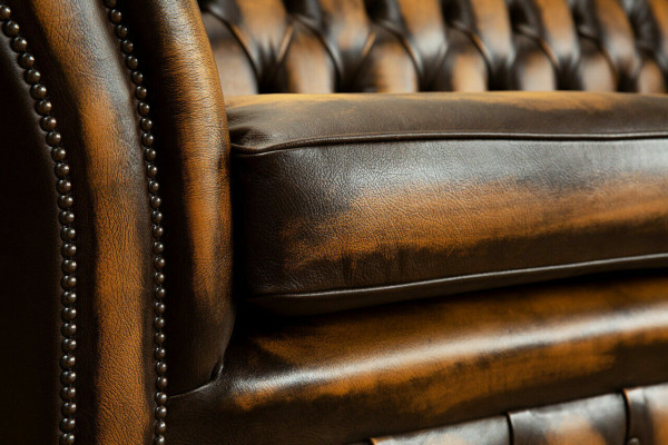 Noble Chesterfield Brown Three-Seater Luxury Upholstered Couches Designer Sofas