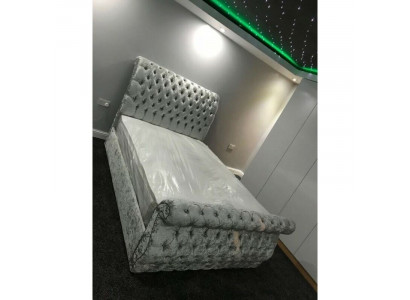 Velvet Chesterfield Design Bed Classic Bed Frame Upholstered Beds New