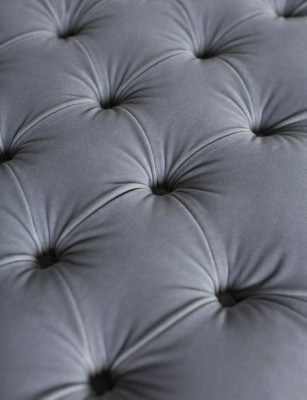 Large Luxury Chesterfield Double Bed Upholstered Beds Bedroom Furniture