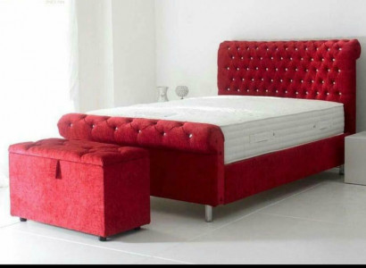 Chesterfield Hotel Double Leather Bed Bedroom Upholstery Luxury Beds 200x200cm