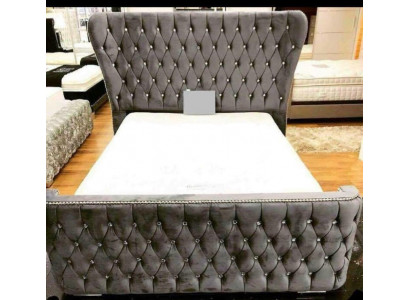 Chesterfield Hotel Double Leather Bed Bedroom Upholstered Luxury Beds 200x200