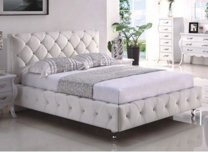 White Upholstered Chesterfield Double Bed Textile Bedroom Furniture