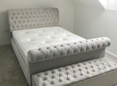 English designer bedroom upholstered beds double bed hotel Chesterfield