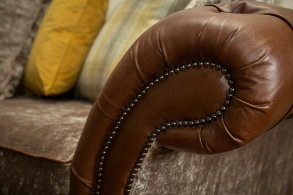 Classic Chesterfield Sofa 4 Seater Sofas Couches Leather Brown Design Upholstery