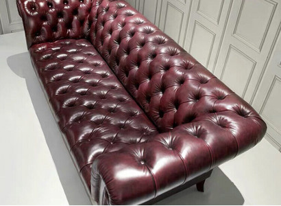 Chesterfield Couch Three-Seater Cushion Sofa Brown Elegant Sofa