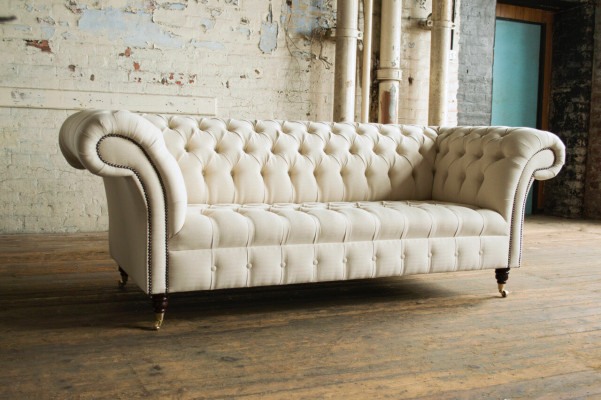 Modern beige Chesterfield 3-seater sofa living room couch