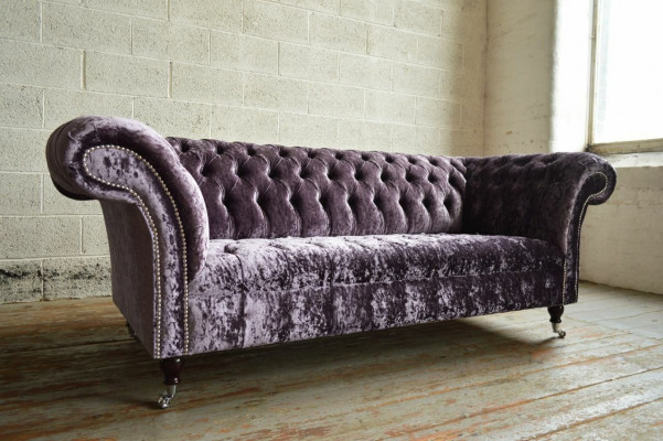Stylish Purple Chesterfield Three-Seater Luxury Living Room Couch