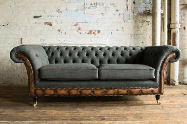 Noble Chesterfield three-seater living room sofa
