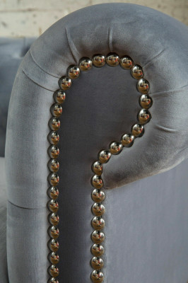 Gray Chesterfield Upholstered 3-Seater Modern Living Room Sofa