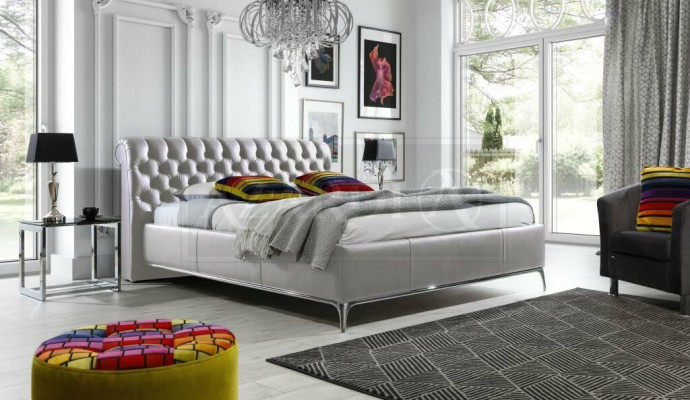 Black Chesterfield Luxury Double Bed Designer Bedroom Furniture