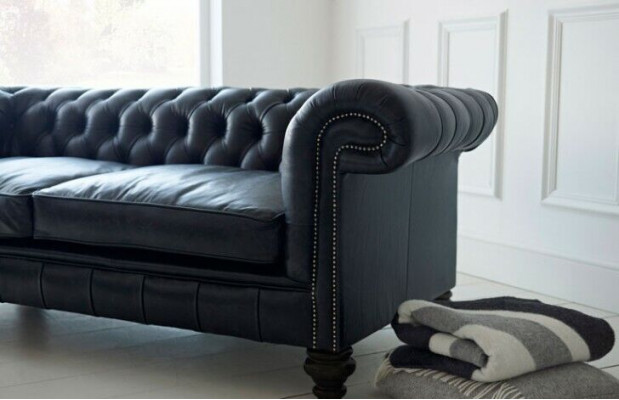Designer gray Chesterfield 3-seater luxury living room couch