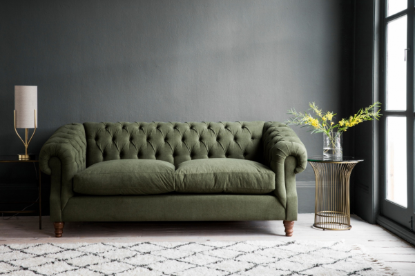 Green Chesterfield Upholstered Three-Seater Designer Luxury Couch