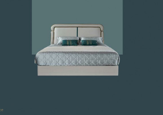 Bedroom set, console table, stool, nightstand, bed, bedroom furniture.