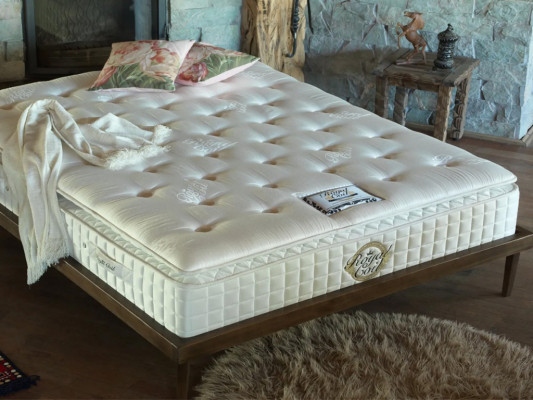 Royal Mattress High-Quality Hotel Bedding Mattresses King Size Royal Couch New