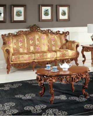 Classic Three-Seater Sofa + Coffee Table Set Classic Italian Furniture 2-piece Set
