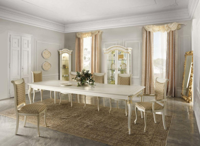 Dining room set 9 pieces. Dining table 6x chairs showcase cabinet cabinets solid wood