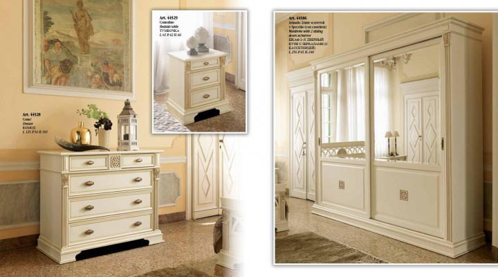 Bed + 2x Nightstand 3-piece Bedroom Set Solid Wood Designer Luxury Bedroom Baroque