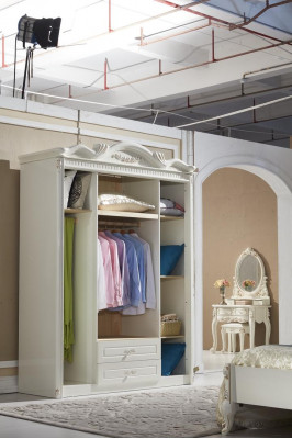 Bed Nightstand Wardrobe Luxury 4-Piece Bedroom Set Design
