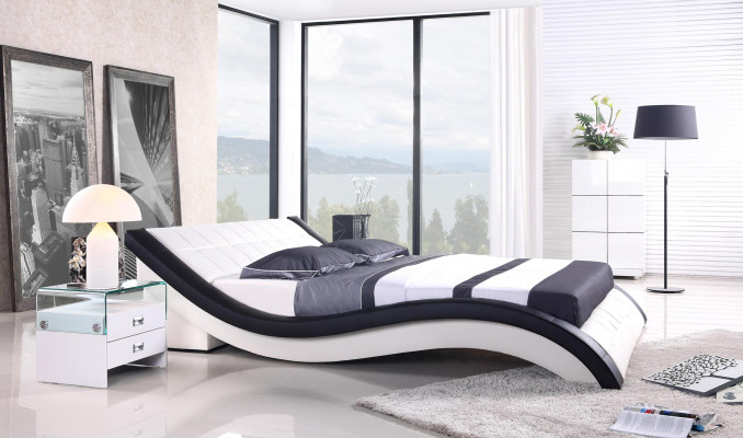 Double hotel beds, matrimonial bedroom, textile bed, cushion design, luxury