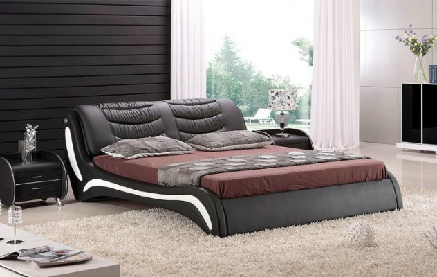 Designer bed bedroom beds leather hotel luxury upholstery Italian
