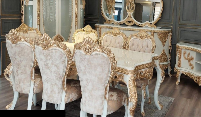 Classic chair set with richly decorated gilded carvings
