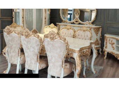 Classic chair set with richly decorated gilded carvings