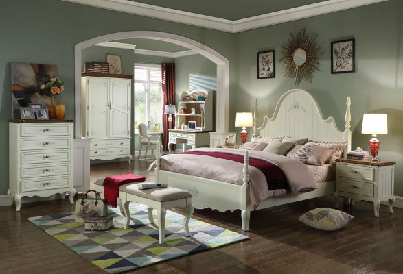 Distinctive white bedroom set in a classic style