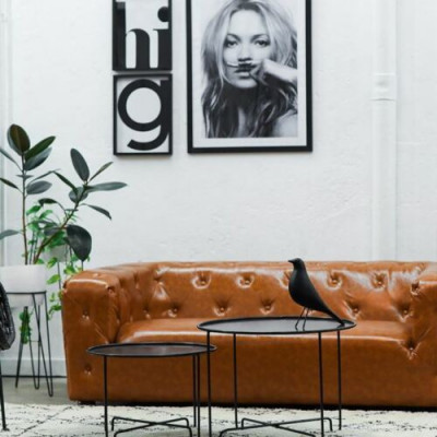 American Style Chesterfield Sofa Couch Leather Upholstery Three-Seater Brown