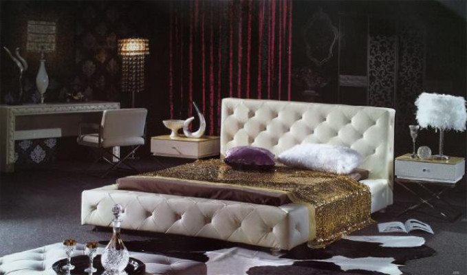Elegant designer bed, beds, leather bed, Chesterfield upholstered bed, double bed, new