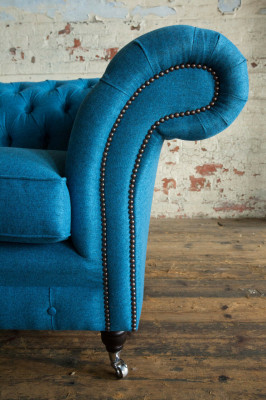Blue sofa couch cushion Chesterfield seating textile fabric leather couches new