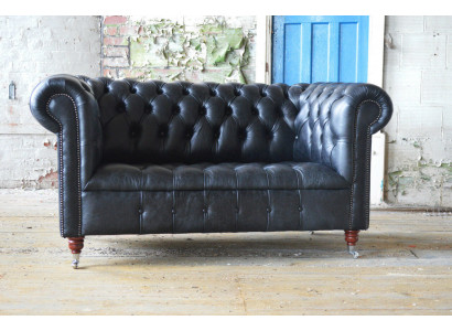 Living room Chesterfield classic furniture sofa couch sofas seating upholstery couches