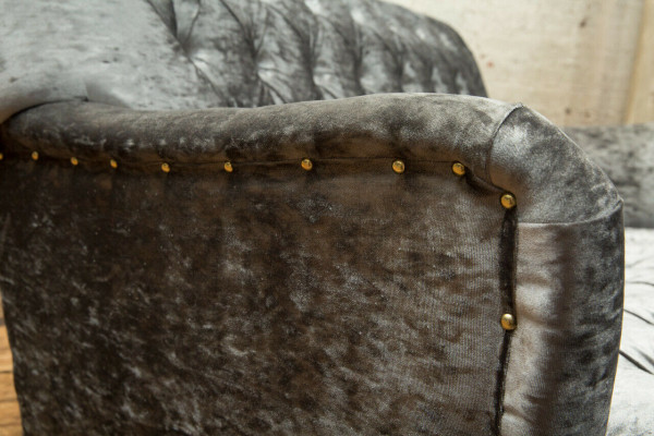 Chesterfield Couch durable and high-quality couch three-seater seat cushion