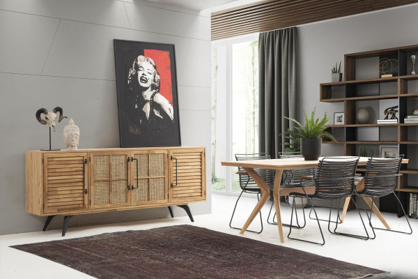 Dining room chair, chair, seat, armchair, kitchen chair, wooden chair, wood dining room.