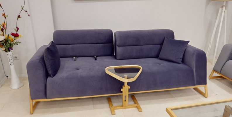 Exclusive Blue 3-Seater Living Room Designer Couch Luxury Seating Furniture