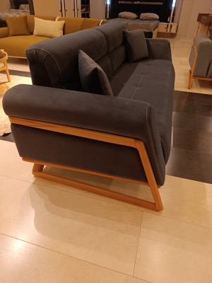 Exclusive Blue 3-Seater Living Room Designer Couch Luxury Seating Furniture