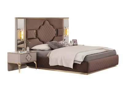 Brown-Beige Exclusive Bedroom Set Double Bed 2x Nightstands
