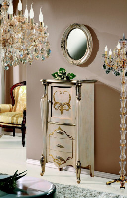 Chic sideboard cabinet Italian furniture Baroque style living room