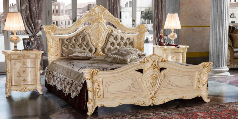 Luxury Design Double Hotel Beds New Bedroom Solid Wood Upholstery