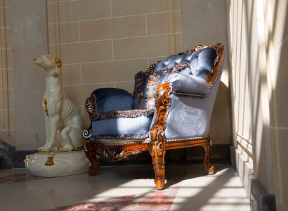 Design Luxury Classic Upholstered Textile Armchair 1-Seater Sofa Upholstery Sofas Single Seater