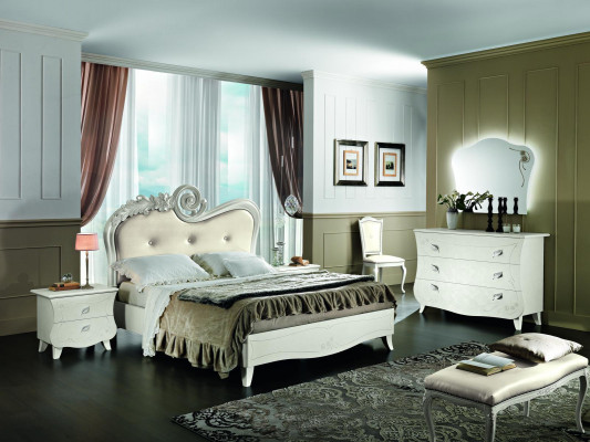 Classic bed luxury beds Chesterfield furniture bedroom baroque hotel fabric