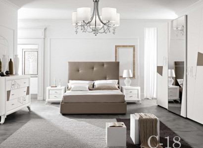 Stylish designer chest of drawers made of natural wood from the Italian furniture manufacturer