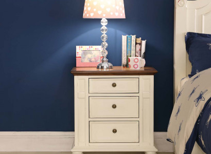 Bedroom classic nightstands made of real wood country house furniture side tables