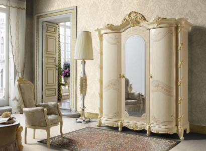 Classic solid wood wardrobe wooden bedroom shelf cabinet closet