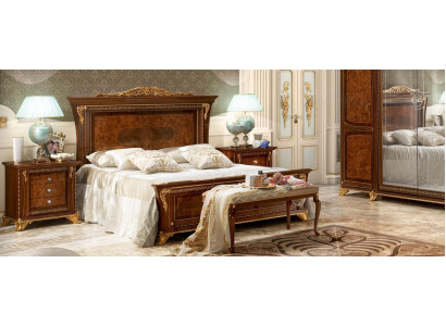 Luxury Group Set New Bed 2x Nightstand 3-piece Bedroom Set