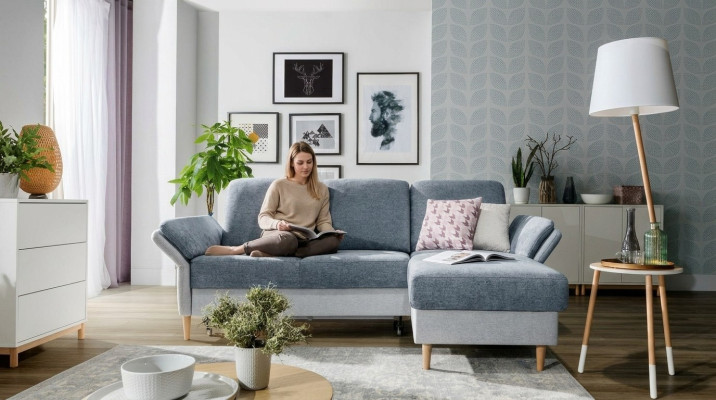 Stylish and elegant corner sofa in a modern style available at an affordable price.