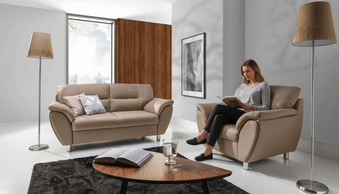 The noble classic 2-seater Art Nouveau sofa fits into any interior.