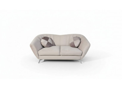 The 2-seater sofa in an elegant and modern style fits perfectly into any interior.
