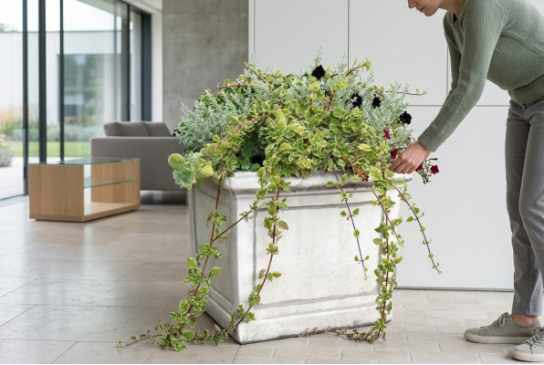 Flower planter decoration figure vases garden nature flower pots