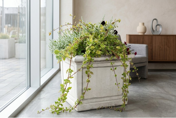 Flower planter decoration figure vases garden nature flower pots